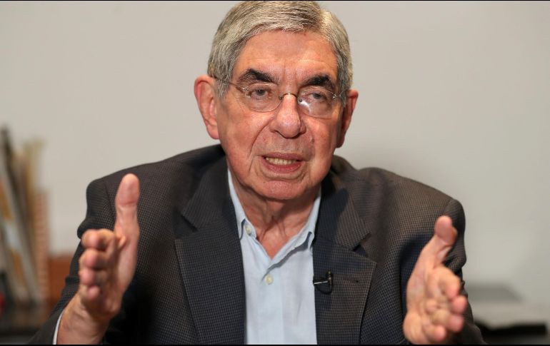 Óscar Arias: 