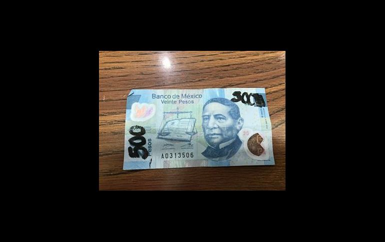 El Banco de México reveló este lunes el nuevo billete de 500 pesos con la imagen de Benito Juárez y los usuarios de redes sociales reaccionaron con humor y con propuestas de otros personajes. ESPECIAL/TWITTER