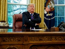 Trump pasó apuros al intentar hablar en el altavoz con su homólogo. AP / E. Vucci