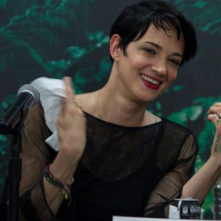 Pareja de Rose McGowan delató a Asia Argento con la policía