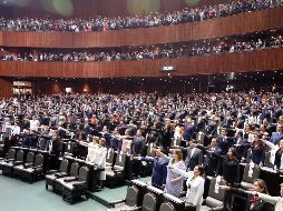 Aspecto de la toma de protesta de los diputados federales de la 64 Legislatura en el Palacio Legislativo de San Lázaro. SUN/L. Godínez