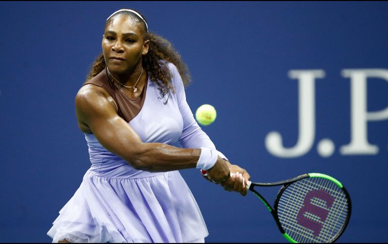 Serena pasó por encima de su contrincante por un doble 6-2 en apenas una hora y diez minutos. AFP / J. Finney