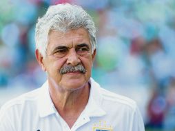 En su convocatoria 'El Tuca' deja fuera a “europeos” infaltables en la era Osorio.