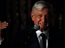 AMLO dijo que la prudencia ha logrado que Estados Unidos trate con moderación a México en la renegociación del Tratado de Libre Comercio con América del Norte. AP / ARCHIVO