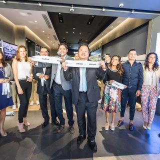 Samsung inaugura su primera tienda en Guadalajara