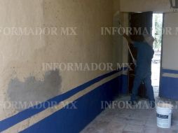 El delegado de Liconsa en Jalisco llevó a trabajadores de la dependencia para labores de remozamiento en un rancho de su propiedad. ESPECIAL