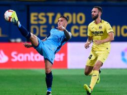 Al Villarreal se le invalidó un gol en la primera mitad después de consultar un fuera de juego en el VAR. AFP/J. Jordán