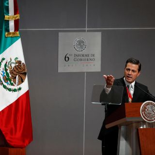 Peña Nieto inicia mensaje por Sexto Informe en Palacio Nacional