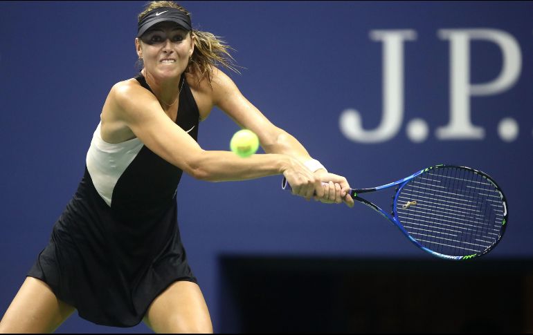 Sharapova dejó de ser una de las tenistas más dominantes en este deporte, a juzgar por su actuación de hoy. AFP/J. Finney