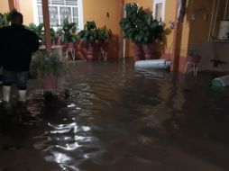 El hecho se registró en la comunidad de El Maluco, y afectó a por lo menos 80 domicilios. TWITTER/@NsintesisMich