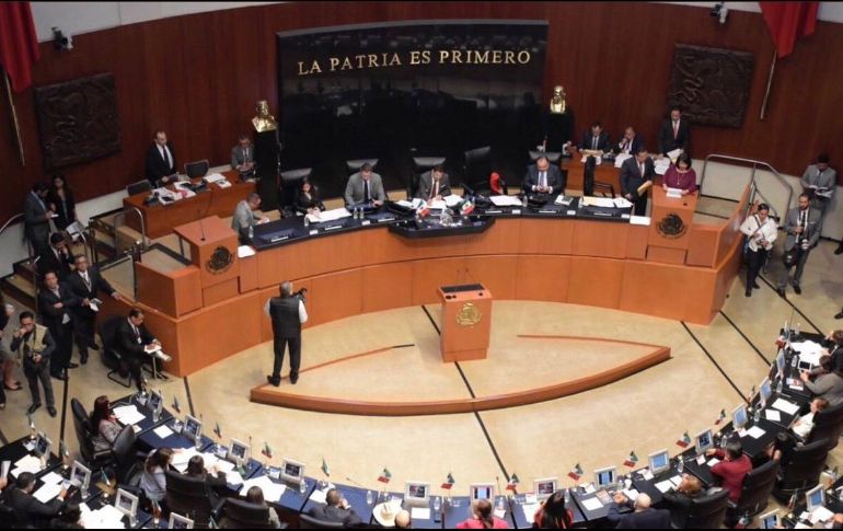 La iniciativa presentada por el ex panista Germán Martínez logró la adhesión de los ocho grupos parlamentarios, incluido el PAN. TWITTER/ @EmilioAlvarezI