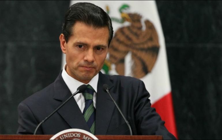 Peña Nieto sostiene que al término de su gestión habrá cumplido más de 95 por ciento de los compromisos que firmó. EFE / ARCHIVO