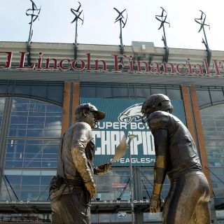 Eagles de Filadelfia inician la defensa de su título
