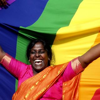 La India despenaliza la homosexualidad
