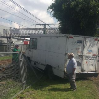 Suspenden servicio de Línea 1 del Tren Ligero por choque