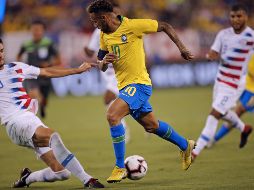 Neymar fue la gran atracción del partido, y tuvo un excelente desempeño. AFP/E. Muñoz