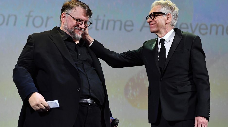 Guillermo del Toro en el Festival de Venecia; hoy elegirá la mejor película. AFP/Archivo