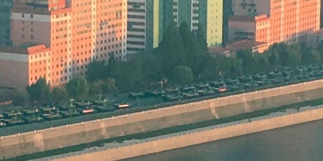 Corea del Norte celebra su 70 aniversario con un desfile militar