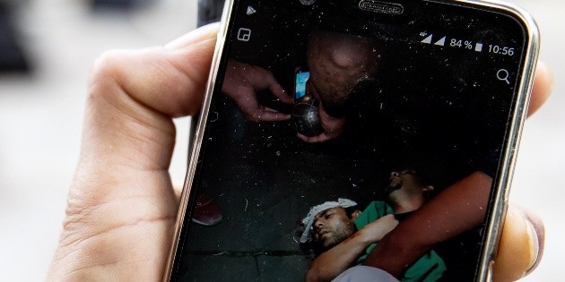 Dos brit&aacute;nicos, entre las v&iacute;ctimas de ataque con cuchillo en Par&iacute;s