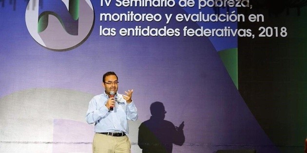 Propuesta de subir salario m&iacute;nimo a 171 pesos 'no es descabellada': Coneval