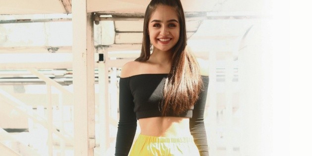 Samantha Elizondo florece con su m&uacute;sica