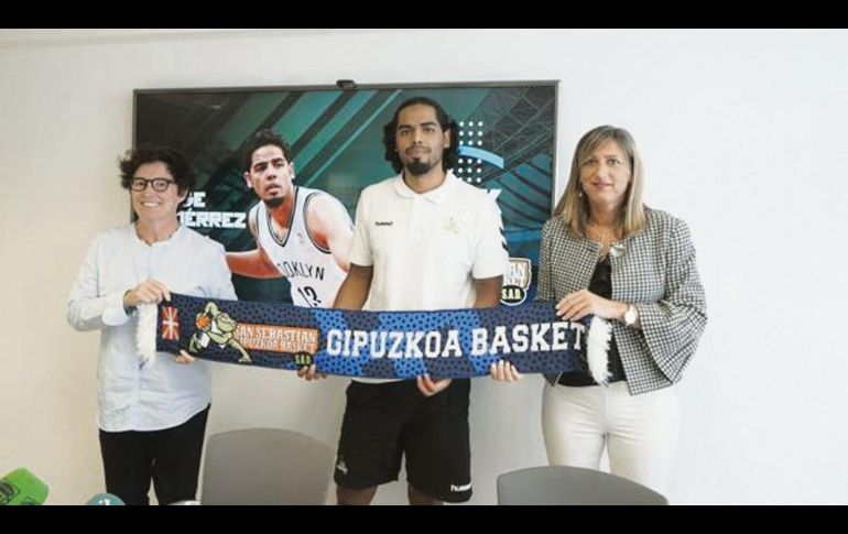 El mexicano Jorge Gutiérrez fue presentado de manera oficial ayer como nuevo jugador del Delteco Gipuzkoa Basket. ESPECIAL