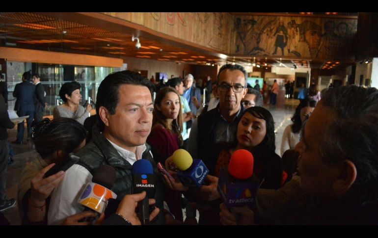 El líder de Morena en San Lázaro, Mario Delgado Carrillo, afirmó que los legisladores están haciendo lo que prometieron en cuanto a medidas de austeridad se refiere. TWITTER / @Mx_Diputados