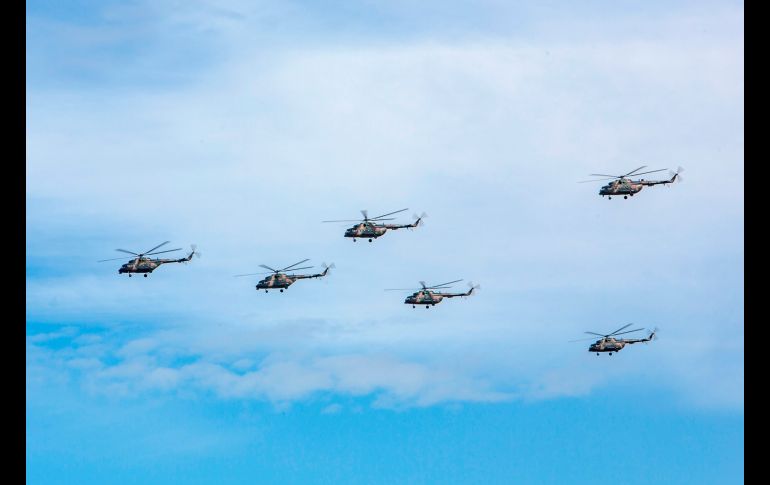 Helicópteros militares rusos vuelan sobre la región Chita, en el este de Siberia, durante los ejercicios  Vostok 2018. AP/Servicio de Prensa del Ministerio de Defensa Ruso