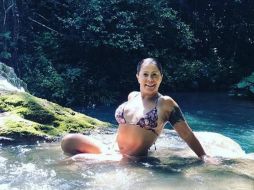 Los fans de la Guzmán se preguntan si la imagen será la portada de su nuevo disco. INSTAGRAM / laguzmanmx