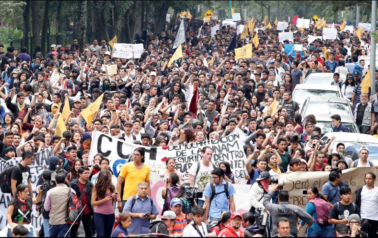 Los estudiantes se habían manifestado anteriormente el 5 de septiembre y bajo la misma causa.  SUN / ARCHIVO