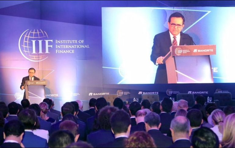 Ildefonso Guajardo participó en el Foro Económico México 2018, organizado por el Instituto de Finanzas Internacionales. TWITTER/iif