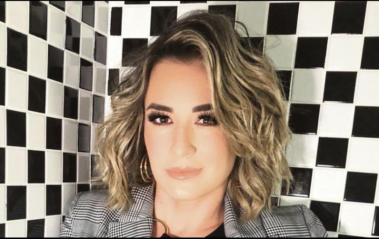 La cantante cerrara sus actividades laborales del año con su presentación fiestas de octubre. FACEBOOK MARÍA JOSÉ