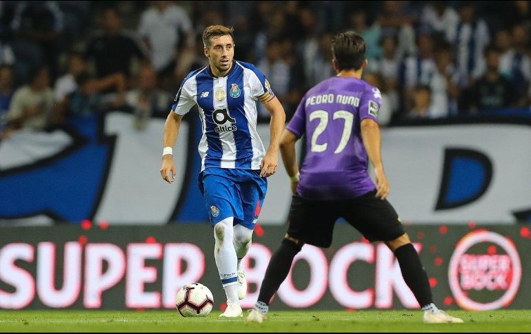 El técnico Julen Lopetegui coincidió temporada y media con el tijuanense en su paso por el Porto, y de ahí el conocimiento y las cualidades del futbolista tricolor para pensar en llevárselo al Real Madrid. TWITTER / @FCPorto