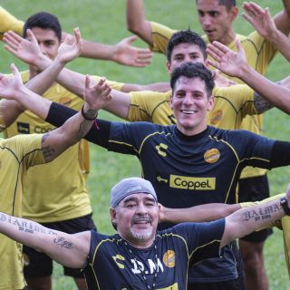 Maradona, con todo disponible para debutar al frente de Dorados
