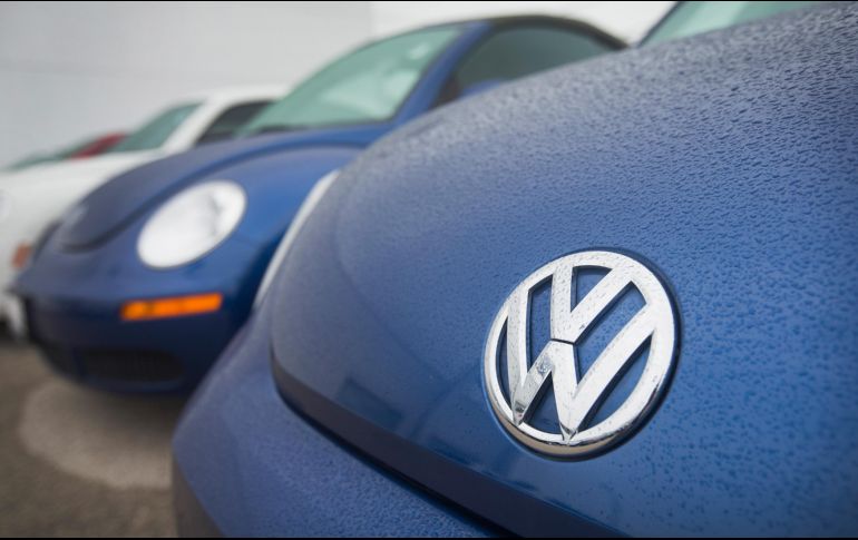 El CEO de Volkswagen América del Norte dejó abierta la puerta a que en algún momento el Escarabajo sea revivido. ''Nunca digas nunca'', afirmó. AFP / ARCHIVO