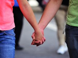 La libre conivencia es un contrato civil que se constituye cuando dos o más personas físicas se asocian con el objeto de otorgarse ayuda mutua. EL INFORMADOR/Archivo