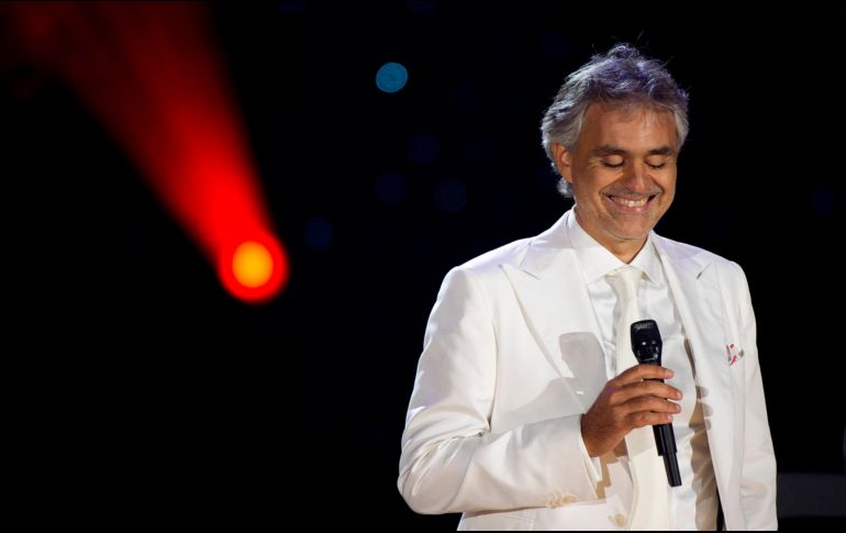 Andrea Bocelli ha vendido más de 90 millones de discos y 2016, fue nominado a tres Grammy Latino. AP / ARCHIVO