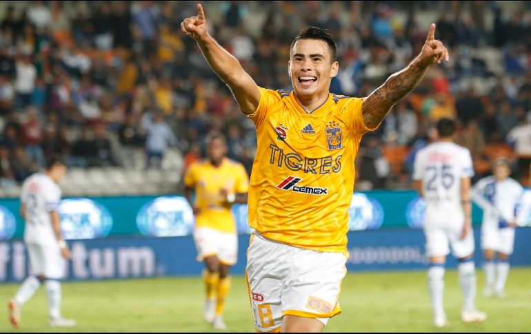 El jugador de Tigres, Lucas Zelayarán, festeja su gol en el encuentro ante Pachuca en el Estadio Hidalgo. SUN/A. Salinas