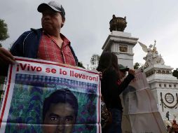 Los enfrentamientos dejaron como saldo el arresto de un joven. SUN / J. C. Reyes
