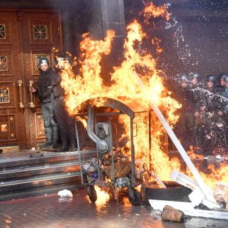 Enfrentamiento deja siete policías heridos en Kiev