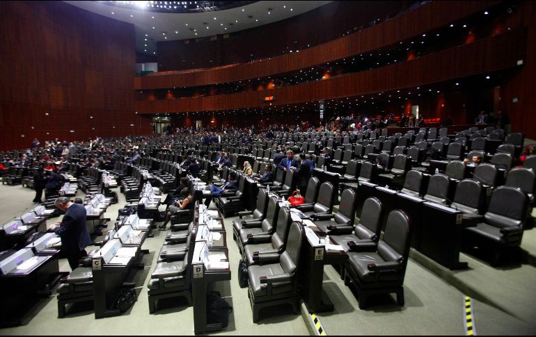 En la iniciativa también plantean acabar con el Informe Legislativo que hacen los diputados y senadores anualmente. SUN / ARCHIVO