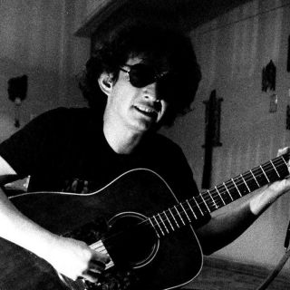 La biblioteca de México honra a "Rockdrigo" González con exposición