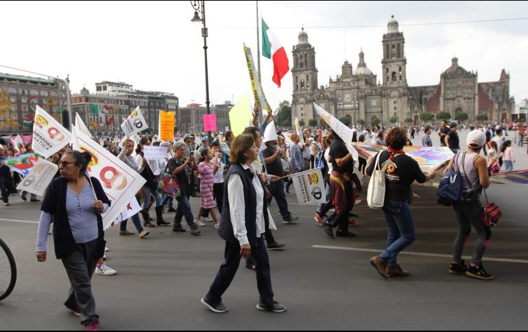 Los manifestantes gritaban a lo largo de la caminata: 