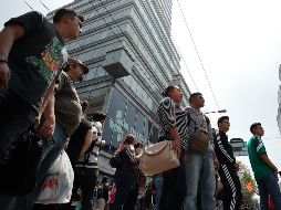 La alerta del 911 ayer se registró una descarga histórica: en un lapso de tres horas se descargó 10 mil veces. EFE/ J. Méndez