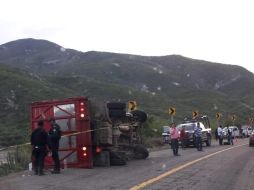 Los lesionados fueron trasladados a hospitales de Tlacolula de Matamoros y la ciudad de Oaxaca. TWITTER/@DialogosoaxacaO