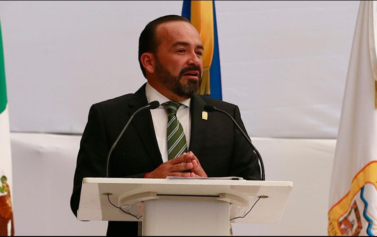 El alcalde de Tonalá, Sergio Chávez, insistió en el apoyo al instituto para la construcción de los depósitos. EL INFORMADOR / ARCHIVO