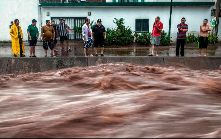 Los municipios más afectados por las fuertes lluvias del 19 y 20 de septiembre son Culiacán, Ahome, Angostura, Culiacán, Badiguarato, Guasave, Mocorito, Choix, El Fuerte, Navolato, Salvador Alvarado y Guamúchil. AFP / R. Frías