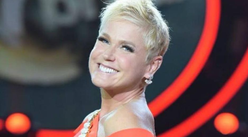 Xuxa habló en una entrevista sobre su familia, política, la reciente muerte de su madre y su época en la televisión. FACEBOOK / Xuxa