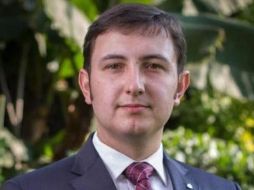 Medios locales reportaron que Loya Deister se reuniría con su padre y otros empresarios. TWITTER / @CoparmexAcaOf