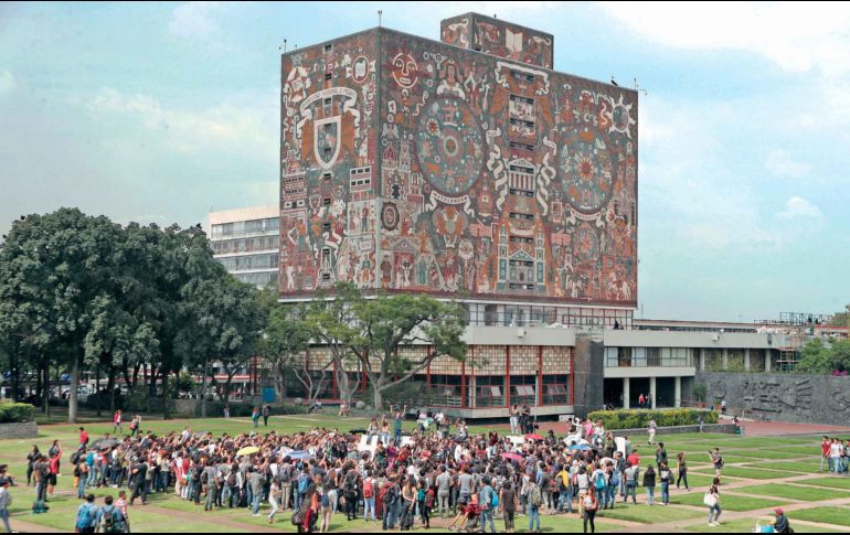La asamblea de estudiantes que paró la facultad de Filosofía y Letras no ha comunicado a la dirección pliego petitorio ni demandas específicas. SUN/Mar